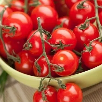 Tomato - Malinowy Kapturek -20 Seeds